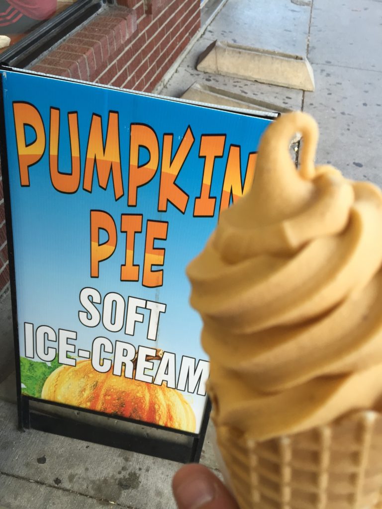 pumpkin-pie-soft-serve